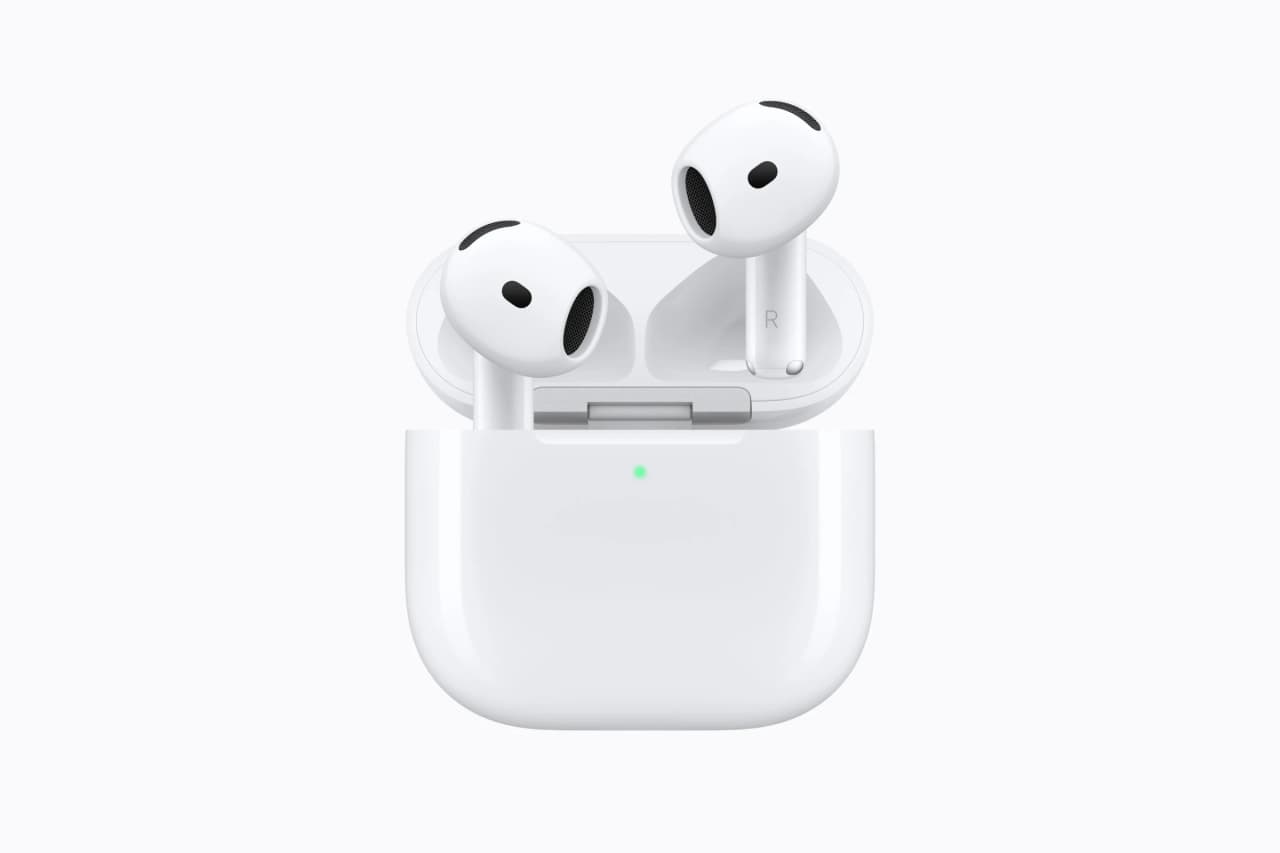 AirPods 5 Classic White